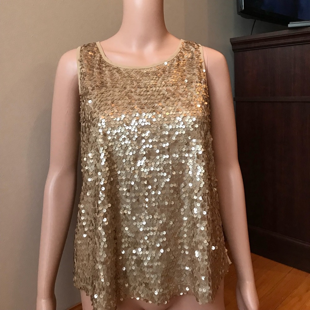 Gold bling sleeveless blouse!